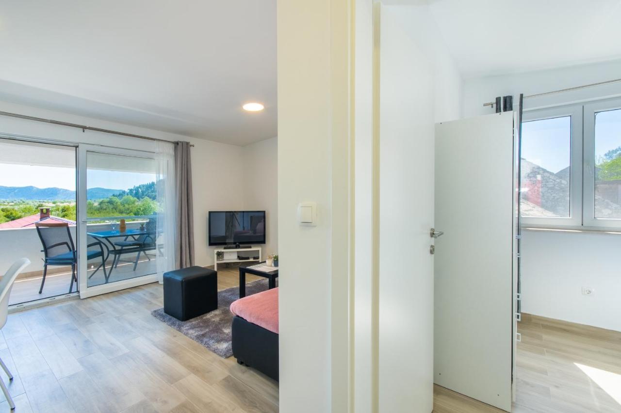 Apartment Finta Rogotin Esterno foto